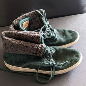 Natural World Green Suede Women's Boots